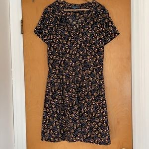 Mod cloth floral dress with pockets